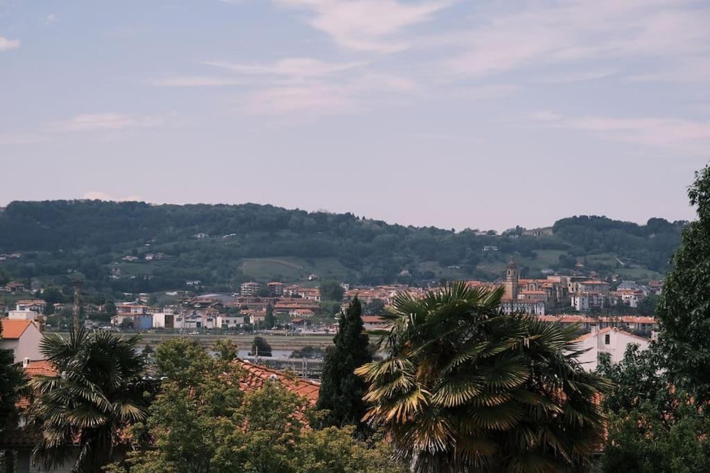 Bel Appartement Avec Vue Hendaya Exterior foto