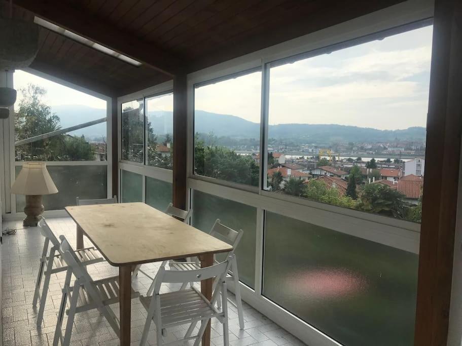 Bel Appartement Avec Vue Hendaya Exterior foto