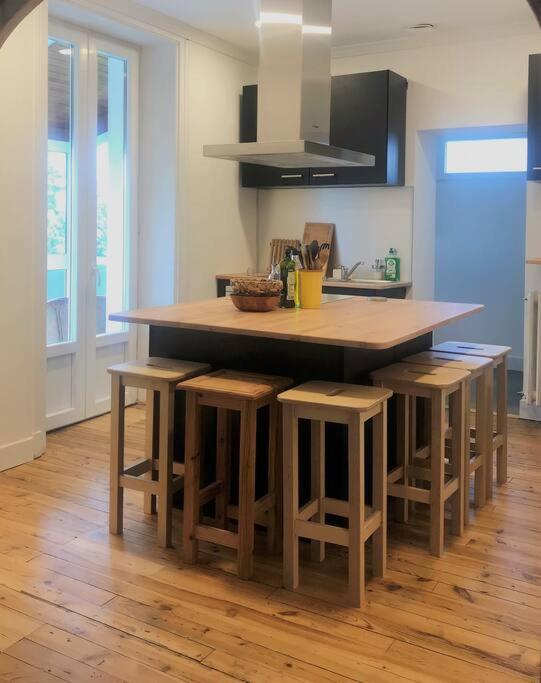 Bel Appartement Avec Vue Hendaya Exterior foto